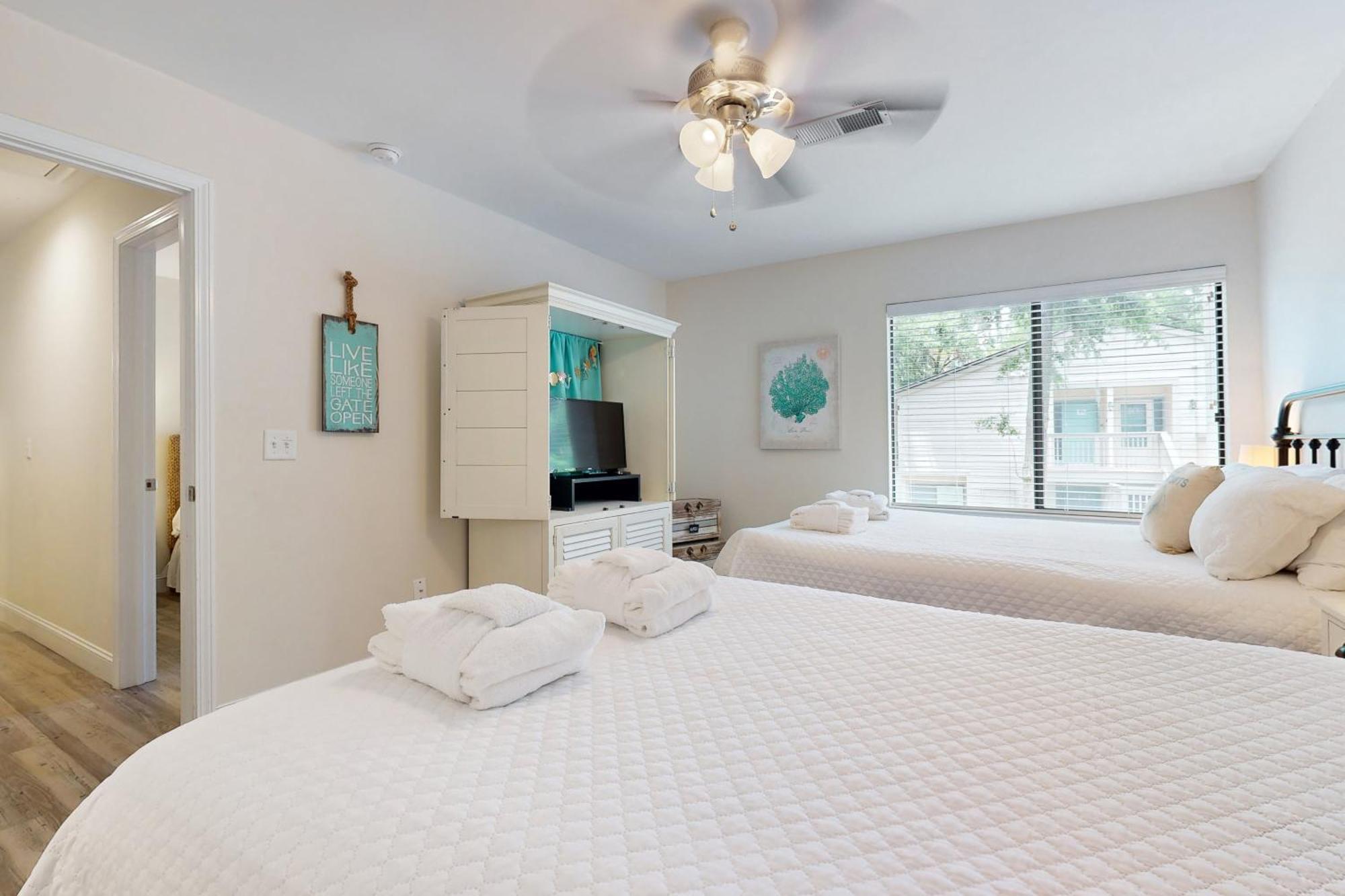 Forest Gardens Hilton Head Island Room photo